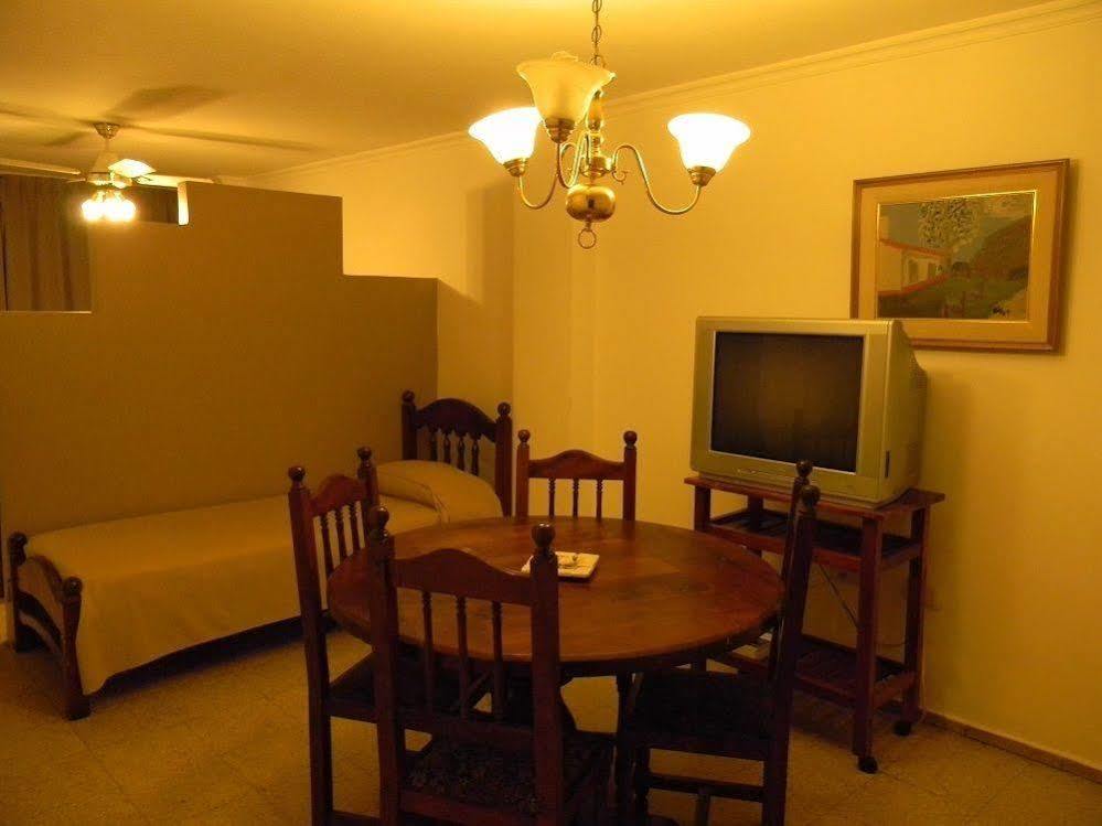 Cordoba Inn Apart Hotel Extérieur photo